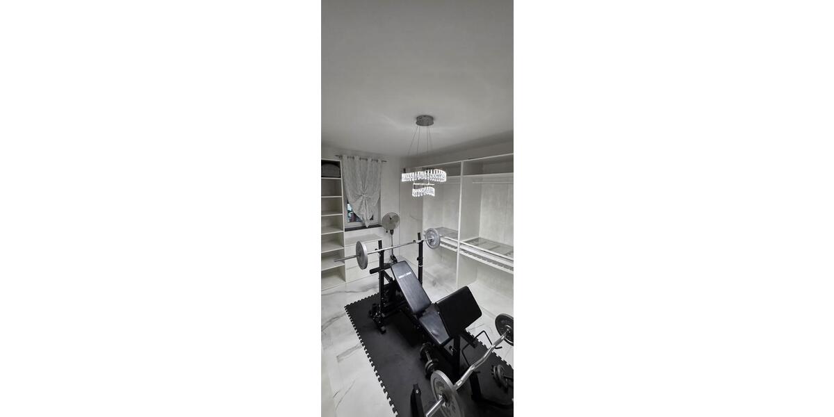 Etagenwohnung Fürth Atzenhof - 3 Zimmer, 110 m&sup2;, 2.100&euro; | Angebot:24370177