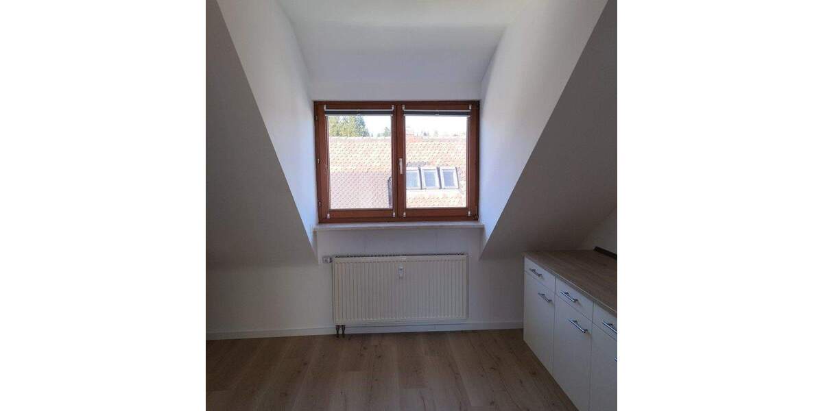 Etagenwohnung Hersbruck Altensittenbach - 3 Zimmer, 111 m&sup2;, 1.110&euro; | Angebot:25706193