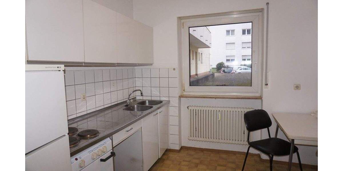 Viel Platz! Helle 4-Zi. ETW mit Balkon in Nbg. - Gleißhammer Wohnung kaufen 4 zimmer