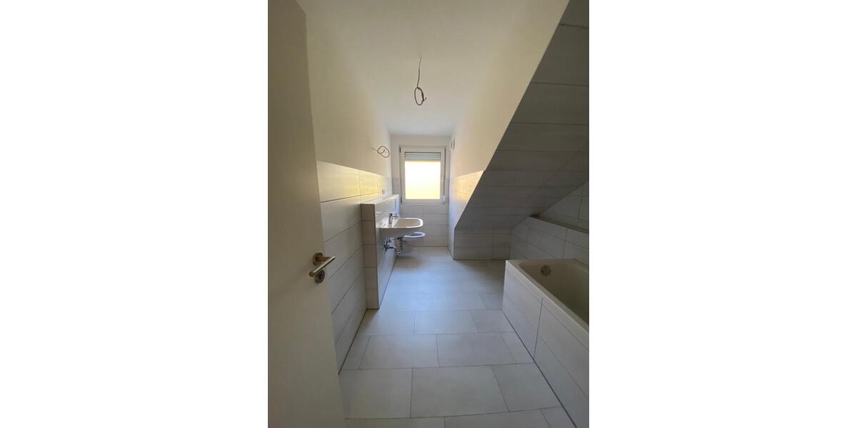 Dachgeschoßwohnung Erlangen Bruck - 2 Zimmer, 59 m&sup2;, 1.000&euro; | Angebot:26413568