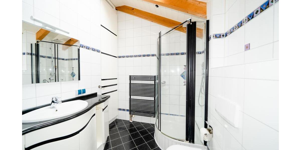 Ein Traum von Eigenheim! Penthouse mit Dachterrasse und wunderbarem Rundblick. - 4- Fürth 10809563000 | Angebot:26310733