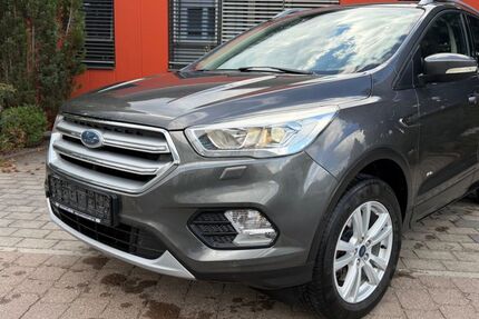 Ford Kuga 174.000 km 8.000 &euro; Feucht 90537