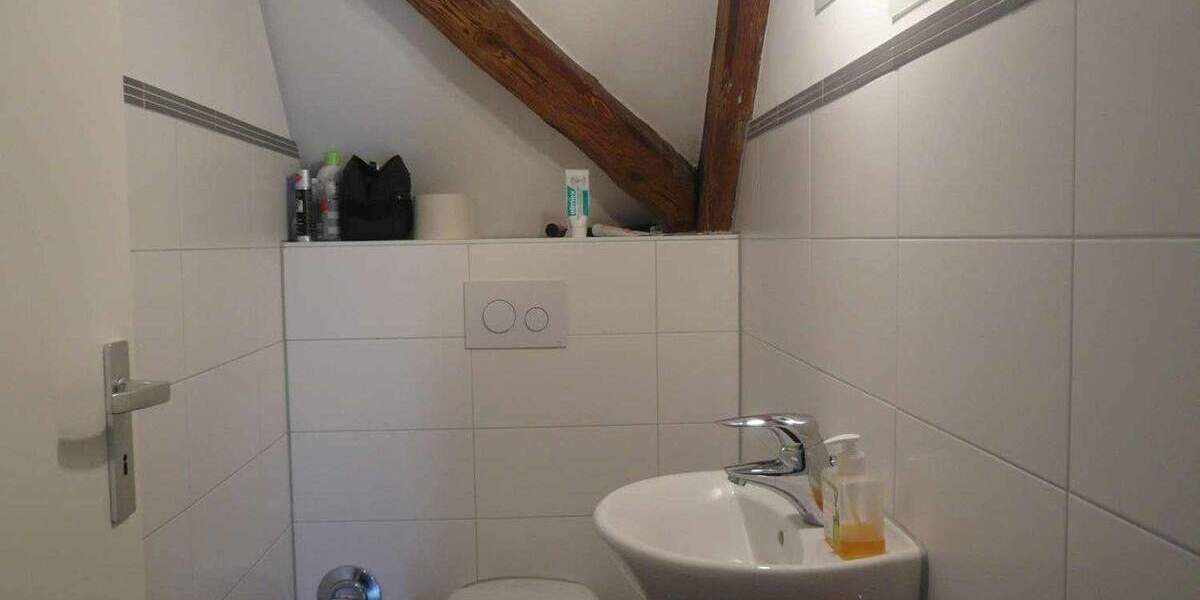 Mehrfamilienhaus, Wohnhaus Forchheim - 4 Zimmer, 184 m&sup2;, 619.000&euro; | Angebot:25798926