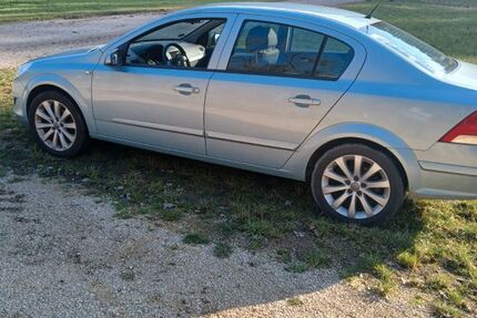 Opel Astra 115.000 km 3.600 &euro; nürnberg 90455