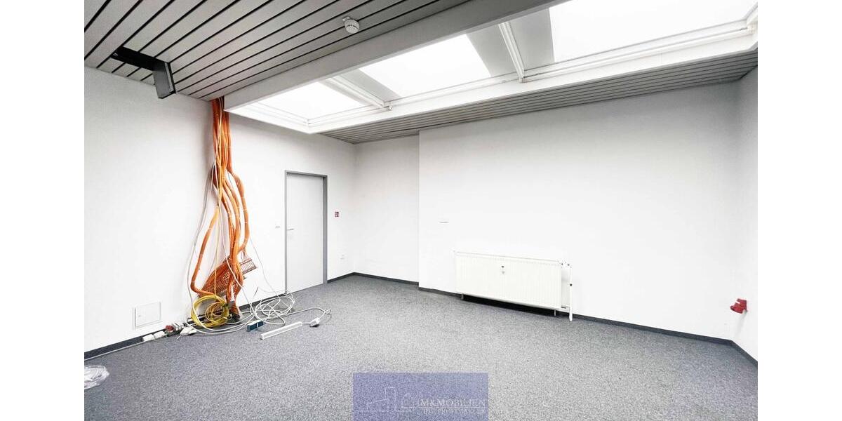 ERLANGEN - WETTERKREUZ - BÜROETAGE - GLASFASER - TEILKLIMA - BAB A3A73ÖPNVAIRPORT zimmer