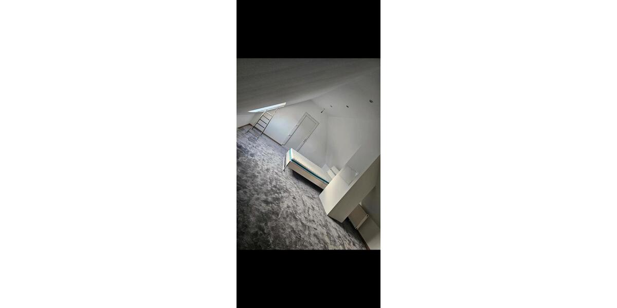 Dachgeschoßwohnung Schwabach - 1 Zimmer, 45 m&sup2;, 550&euro; | Angebot:26169833