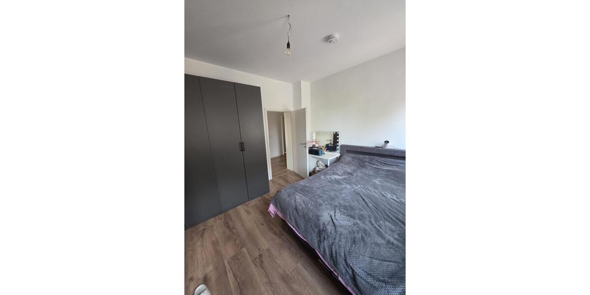 Etagenwohnung Wendelstein - 3 Zimmer, 100 m&sup2;, 1.270&euro; | Angebot:26664508