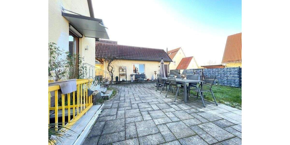Einfamilienhaus Lauf - 4 Zimmer, 111 m&sup2;, 418.000&euro; | Angebot:25743115
