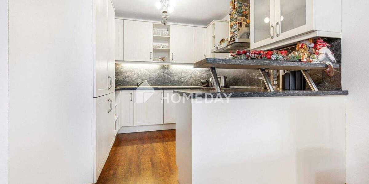 Doppelhaushälfte Erlangen Büchenbach - 8 Zimmer, 111 m&sup2;, 700.000&euro; | Angebot:25737636
