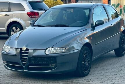 Alfa Romeo 147 157.000 km 1.899 &euro; Nürnberg 90425