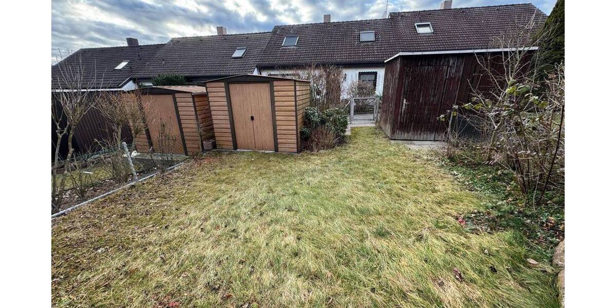 Reihenmittelhaus Fürth Burgfarrnbach - 6 Zimmer, 120 m&sup2;, 399.000&euro; | Angebot:26274329