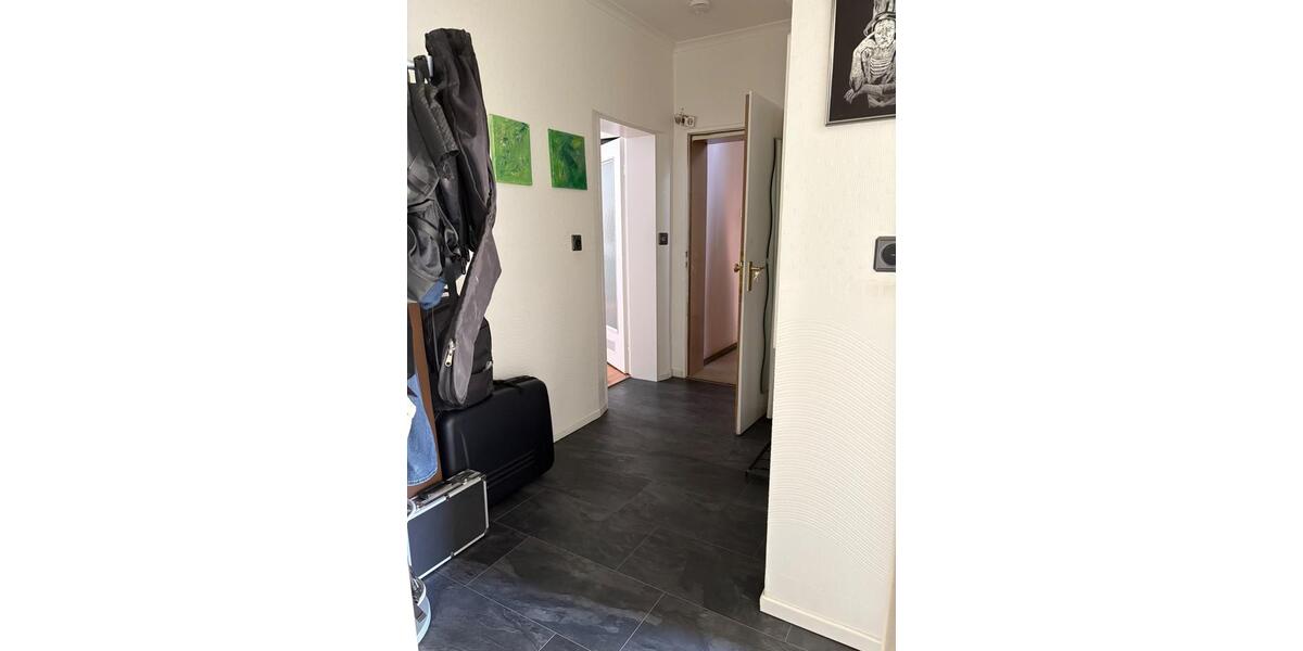 Etagenwohnung Nürnberg Eberhardshof - 3 Zimmer, 85 m&sup2;, 1.100&euro; | Angebot:27586498