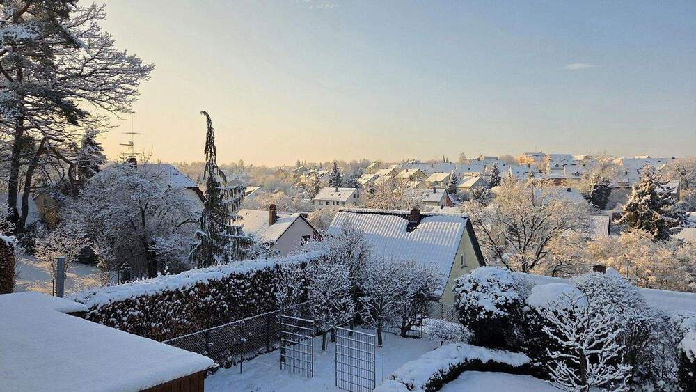 Einfamilienhaus Roßtal - 6 Zimmer, 162 m&sup2;, 849.000&euro; | Angebot:25711087