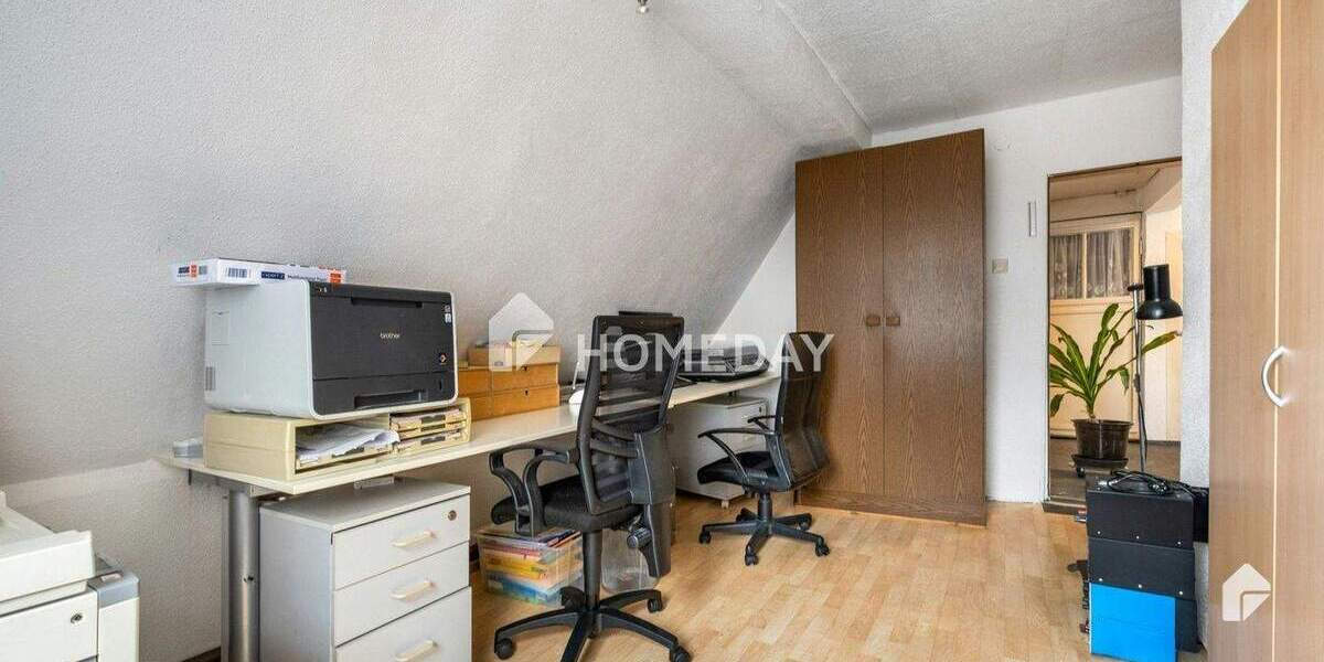 Schönes Bauernhaus mit 6 Zimmern und Garage in sehr guter Lage 6 zimmer