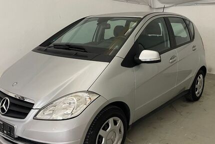 Mercedes-Benz A 180 99.765 km 7.222 € Hausen bei Forchheim 91353