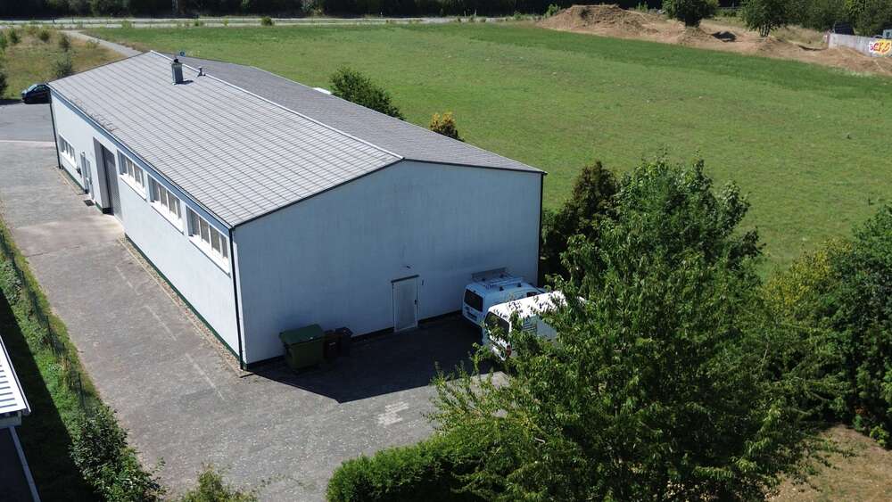 Halle in Herzogenaurach 885.000 € 483 m² zimmer