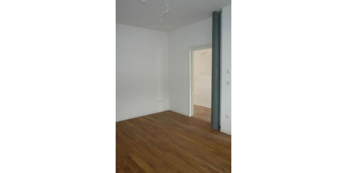 3 Z. Whg. mit Einbauküche Südbalkon u. TG-Stellplatz in Forchheim 3 zimmer