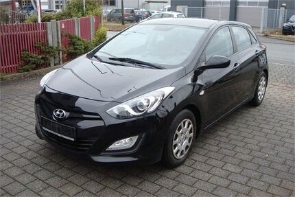 Hyundai i30 147.600 km 5.250 &euro; Fürth 90763