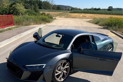 Audi R8 5.670 km 137.900 &euro; Fürth 90763