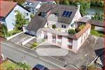 Großes Wohn- und Geschäftshaus in zentraler Lage in Forchheim