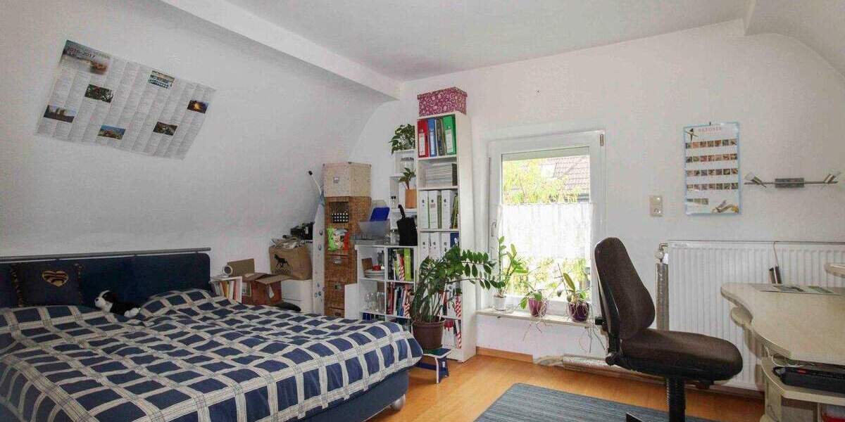 ***Ideal für Paare mit Homeoffice*** Kleines Einfamilienhaus in TOP-Lage von Nürnberg-Fischbach! 4 zimmer