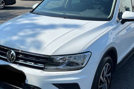 VW Tiguan 87.000 km 19.990 € Fürth 90765