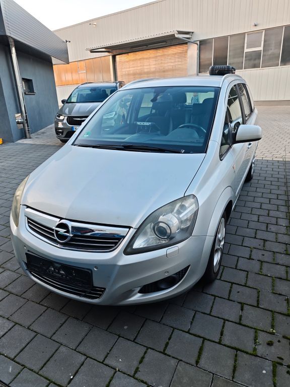 Opel Zafira 316.592 km 2.500 € Nürnberg 90441
