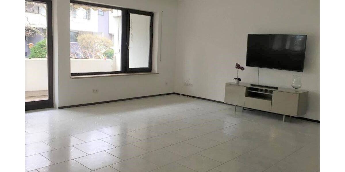 Etagenwohnung Nürnberg Maxfeld - 3 Zimmer, 94 m&sup2;, 1.350&euro; | Angebot:26893237