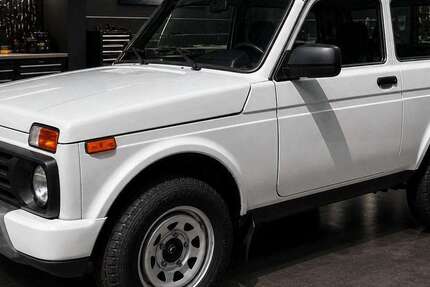 Lada Niva 100.000 km 7.500 &euro; Nürnberg 90475