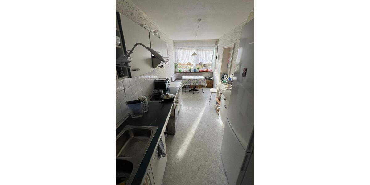 Etagenwohnung Nürnberg Langwasser - 3 Zimmer, 77 m&sup2;, 225.000&euro; | Angebot:25712577