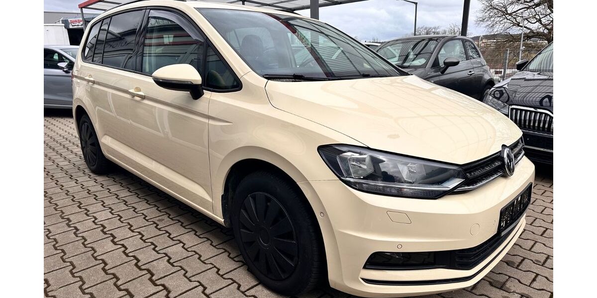 VW Touran 440.874 km 5.699 &euro; Zirndorf 90513