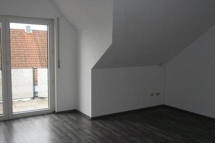 Wohnung Cadolzburg - 2.5 Zimmer, 59 m&sup2;, 210.000&euro; | Angebot:27119402