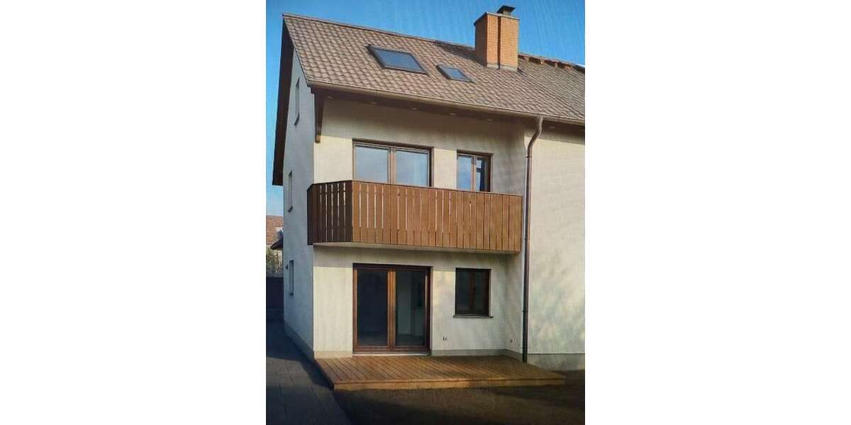 Haus zum Mieten in Erlangen 2.100 € 156 m² 5.5 zimmer