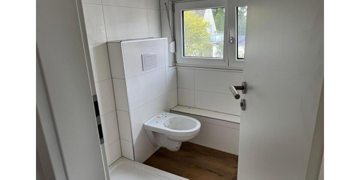 Etagenwohnung Roth - 3 Zimmer, 72 m&sup2;, 900&euro; | Angebot:27631123
