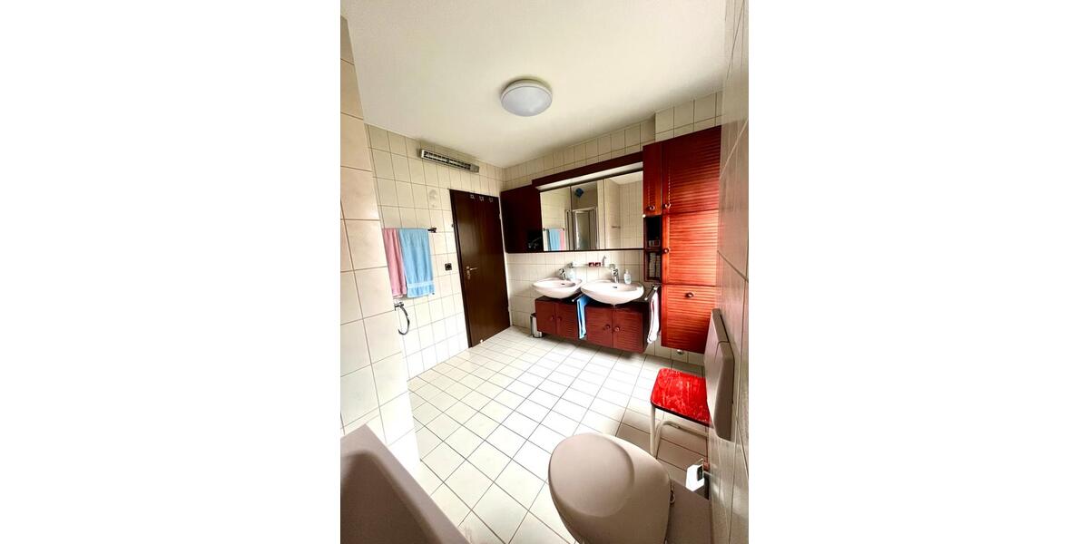 Gepflegte DHH in Bestlage von Nbg-Reichelsdorf VON PRIVAT 5 zimmer