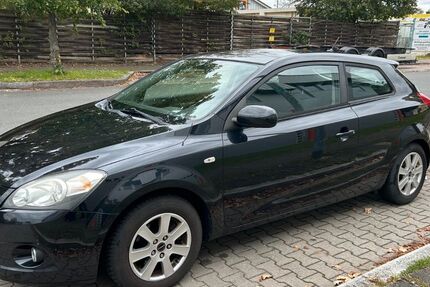 Kia ceed / Ceed 144.000 km 1.650 € Nürnberg 90451
