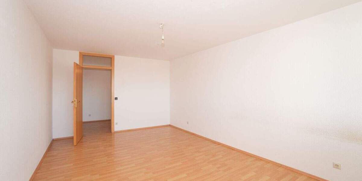 Etagenwohnung Erlangen Büchenbach - 3 Zimmer, 83 m&sup2;, 299.000&euro; | Angebot:25779564