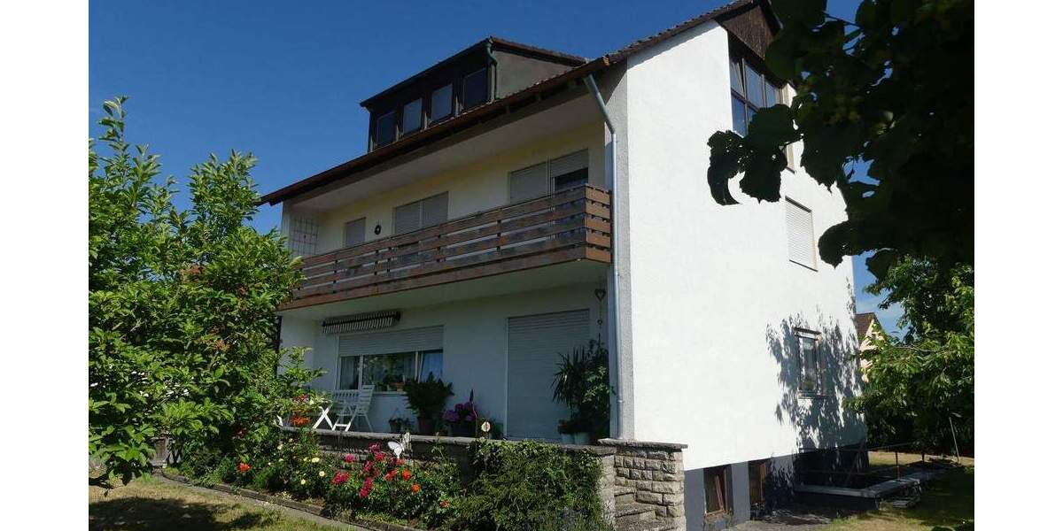 Mehrfamilienhaus, Wohnhaus Petersaurach - 7 Zimmer, 185 m&sup2;, 395.000&euro; | Angebot:24436936