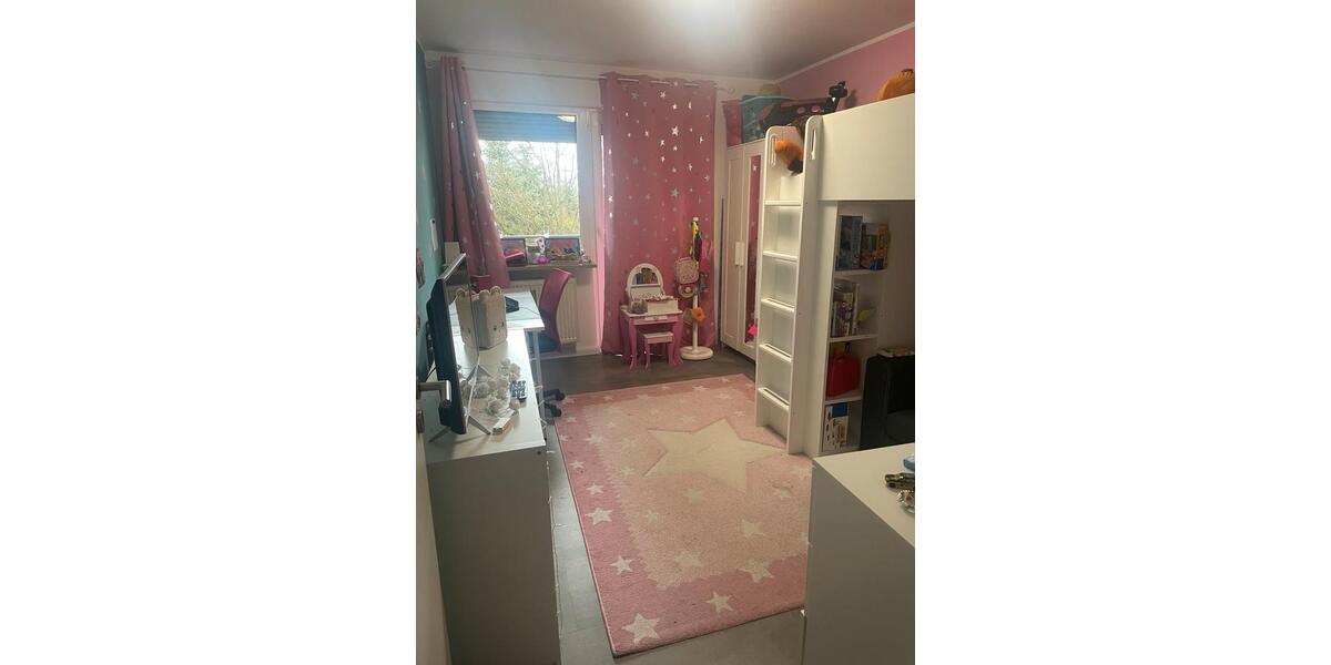 Etagenwohnung Fürth Eigenes Heim - 3 Zimmer, 79 m&sup2;, 1.250&euro; | Angebot:26681376