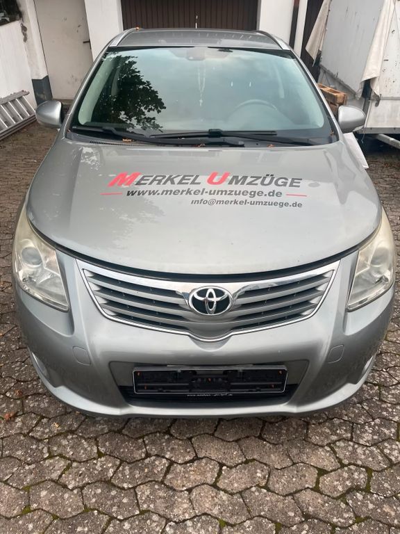 Toyota Avensis 210.684 km 5.000 € Wendelstein 90530