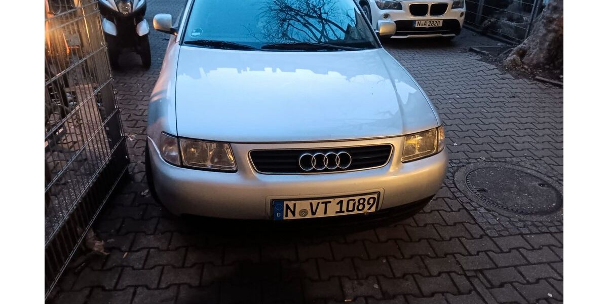 Audi A3 386.000 km 1.450 &euro; Nürnberg 90425