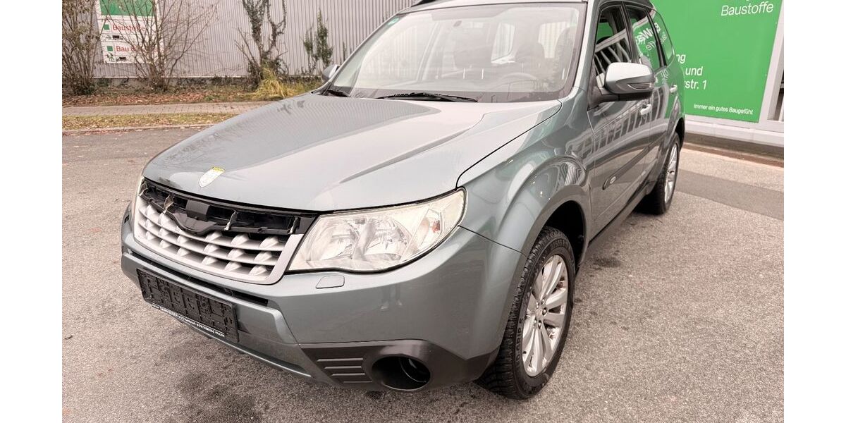 Subaru Forester 93.000 km 8.990 &euro; Fürth 90763