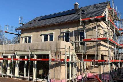 Haus Herzogenaurach Steinbach - 7 Zimmer, 241 m&sup2;, 1.250.000&euro; | Angebot:25742501