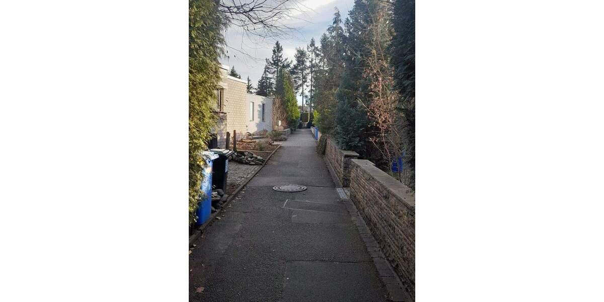 Bungalow Nürnberg Mögeldorf - 6 Zimmer, 142 m&sup2;, 699.000&euro; | Angebot:24498910