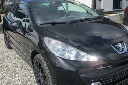 Peugeot 207 71.000 km 4.499 &euro; Nürnberg 90431