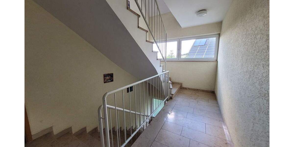 Etagenwohnung Roth Bernlohe - 4 Zimmer, 104 m&sup2;, 292.000&euro; | Angebot:25745295