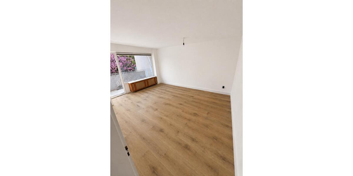 Etagenwohnung Nürnberg Falkenheim - 3 Zimmer, 72 m&sup2;, 1.050&euro; | Angebot:26338935