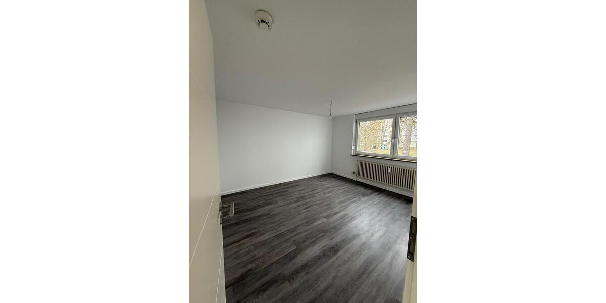 Renovierte 3 Zimmer Wohnung 3 zimmer