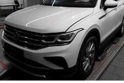 VW Tiguan 32.669 km 33.450 € Nürnberg 90411