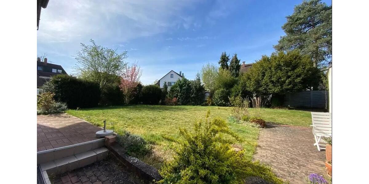 Mehrfamilienhaus, Wohnhaus Erlangen Alterlangen - 8 Zimmer, 246 m&sup2;, 930.000&euro; | Angebot:26072945